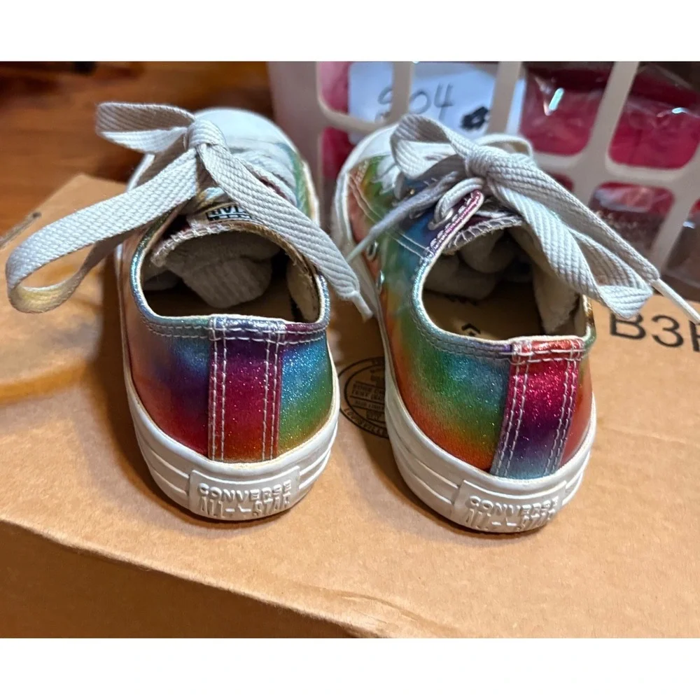 Converse Chuck Taylor All Star Rainbow Glitter Low Top Sneakers 665534C Kids 2